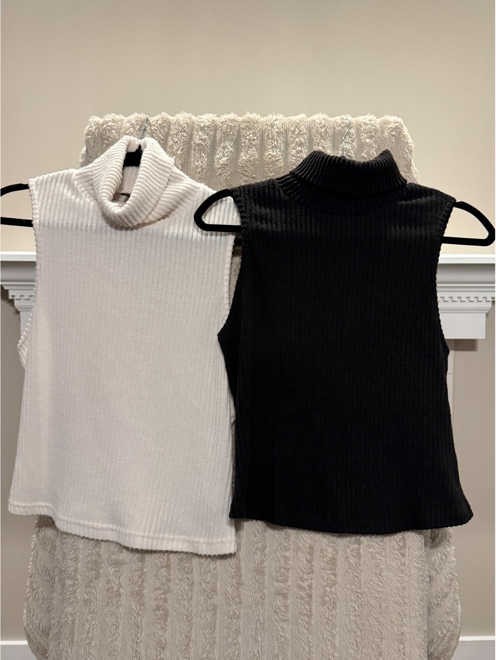SHEIN Sxy 1XLCropped Sleeveless Turtleneck Sweaters